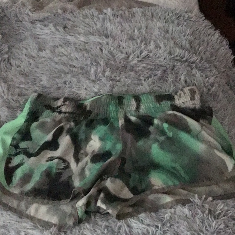 Nike dri-fit scattered color athletic shorts